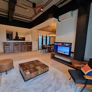 https://vaux-park-street-extended-stay-suites-apartments-in-central.negombohotels.net